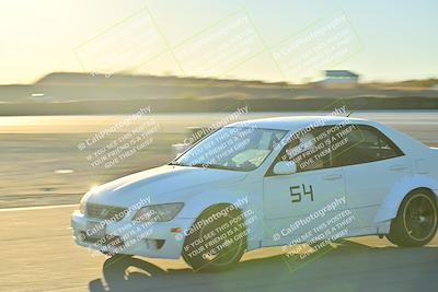 media/Nov-02-2025-Speed Ventures (Sun) [[c948a89870]]/Yellow/Session 4/